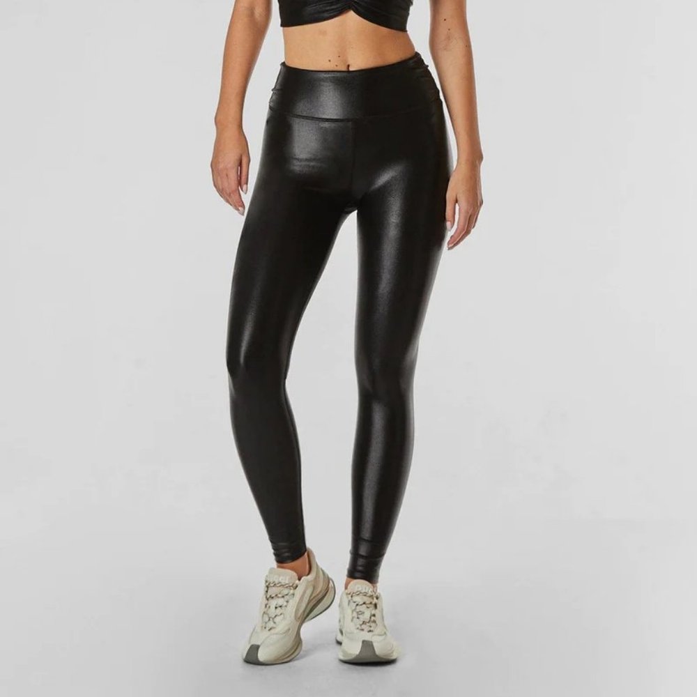 NOLI Yoga Black Liquid Shine Gloss Leggings Full Length Size Small NWOT MSRP $98